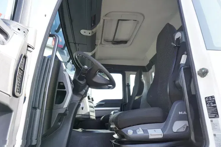 MAN TGS 26.440 6x2 E6 / Hakowiec Dalby 21 Ton / 3 oś skrętna zdjęcie 10