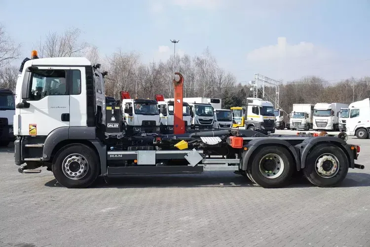 MAN TGS 26.440 6x2 E6 / Hakowiec Dalby 21 Ton / 3 oś skrętna zdjęcie 4