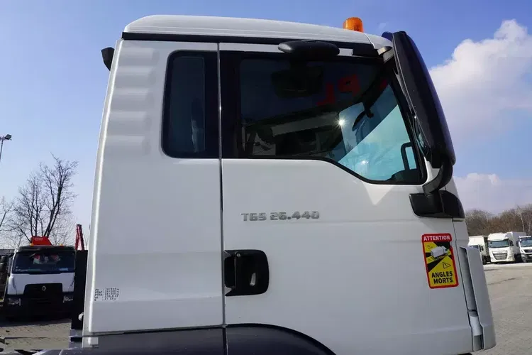 MAN TGS 26.440 6x2 E6 / Hakowiec Dalby 21 Ton / 3 oś skrętna zdjęcie 8
