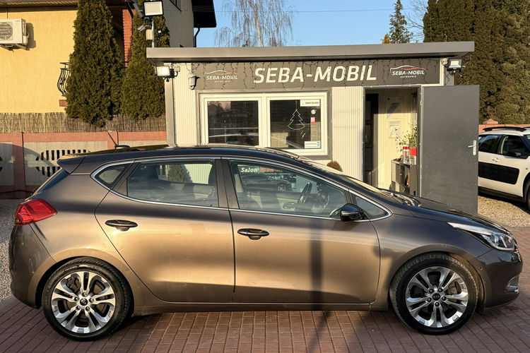 Kia Cee'd Gwarancja, Automat, Super Wypas, Xenon, Kamera cofania, Niski Przebieg zdjęcie 4