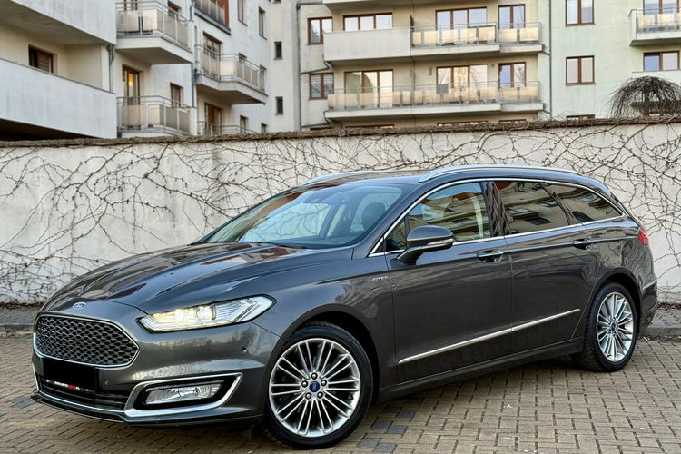 Ford Mondeo Vignale 2.0 benzyna 241 KM Europa zdjęcie 15