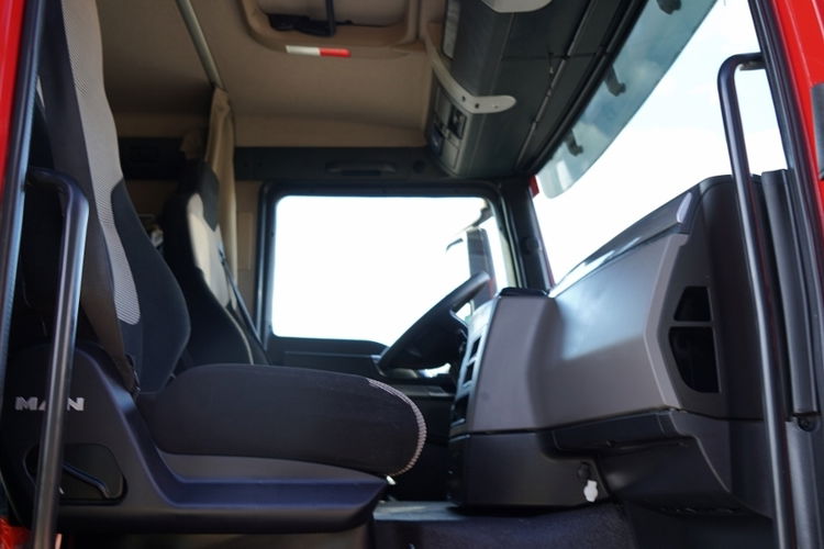 MAN TGS 18.500 / 4x4 / HYDRAULIKA / HYDRODRIVE / NISKA KABINA / EURO 6 /  zdjęcie 35