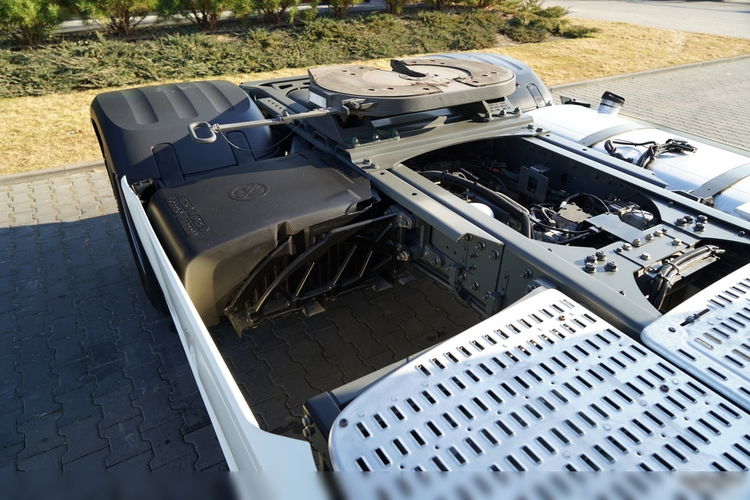 DAF XF 460 / SPACE CAB / EURO 6 zdjęcie 17