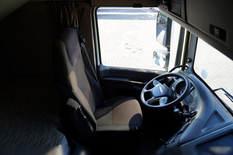 DAF XF 460 / SPACE CAB / EURO 6 zdjęcie 26
