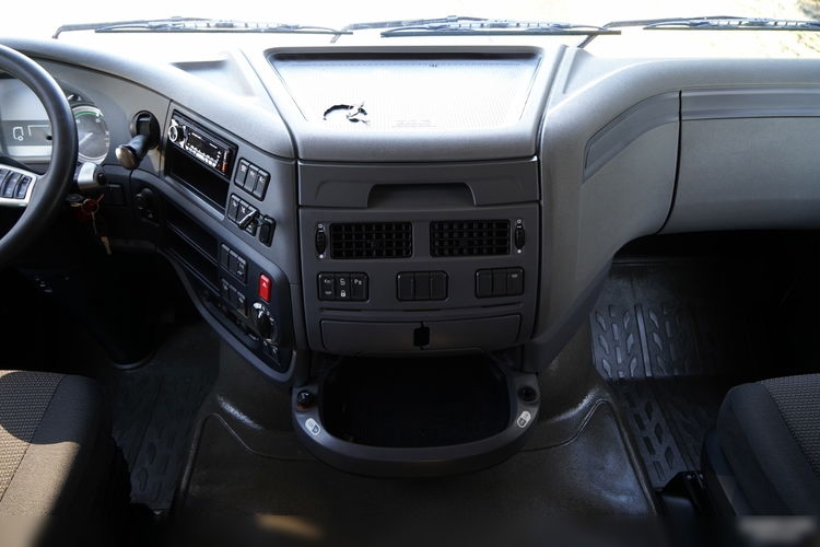 DAF XF 460 / SPACE CAB / EURO 6 zdjęcie 30