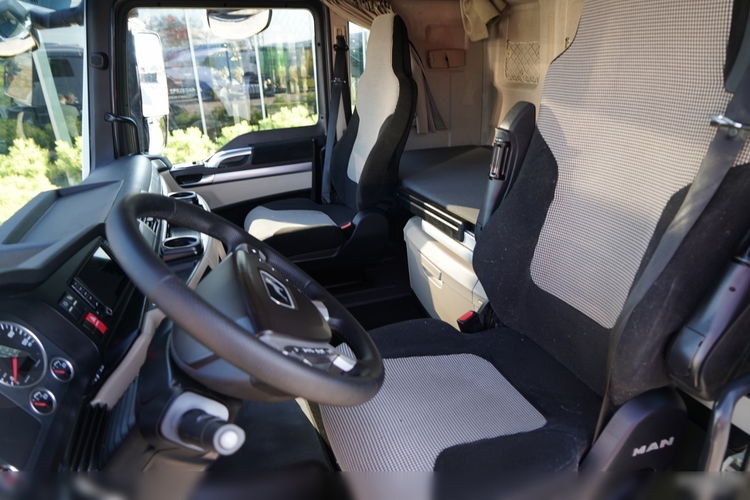MAN TGX 18.500 / 4x4 / HYDRAULIKA / HYDRODRIVE / NISKA KABINA / EURO 6 / zdjęcie 25