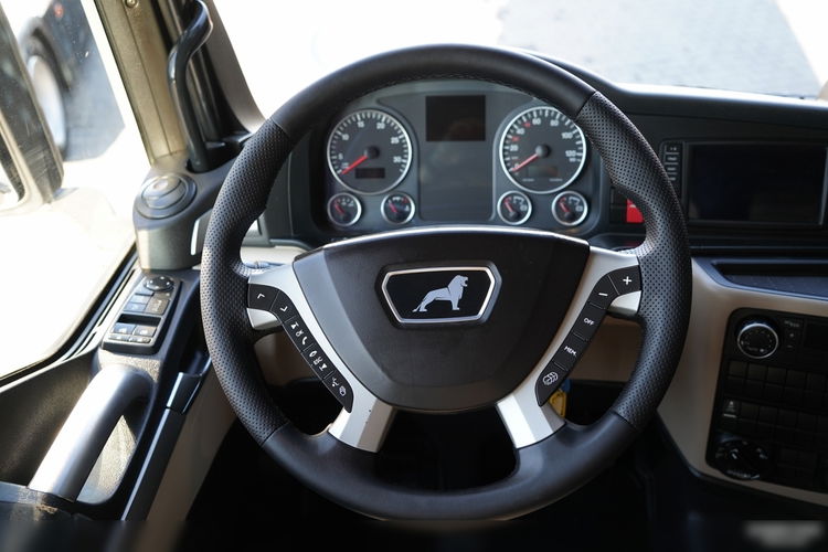 MAN TGX 18.500 / 4x4 / HYDRAULIKA / HYDRODRIVE / NISKA KABINA / EURO 6 / zdjęcie 29