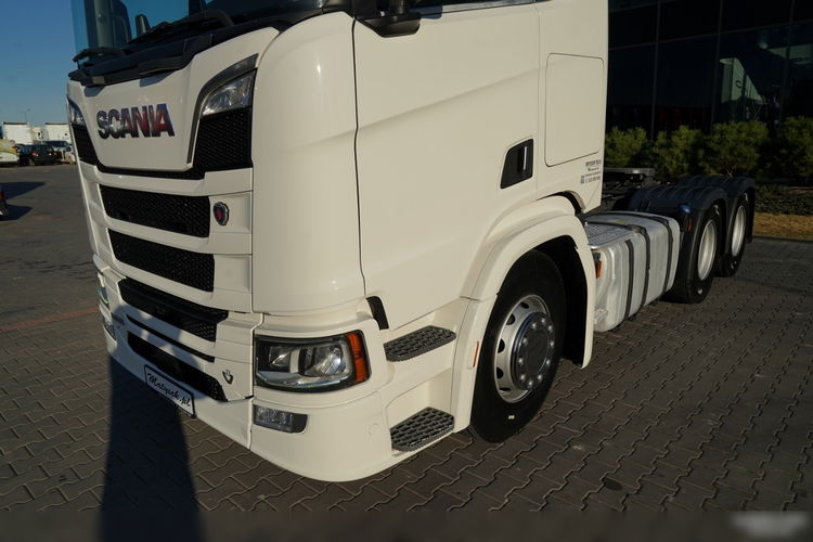 Scania R 650 / V8 / 6x4 / HYDRAULIKA /  DMC: 100.000 KG / KLIMA POSTOJOWA / 3 OSIOWY CIĄGNIK SIODŁOWY / OPONY 100%  zdjęcie 11