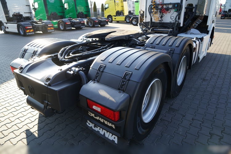 Scania R 650 / V8 / 6x4 / HYDRAULIKA /  DMC: 100.000 KG / KLIMA POSTOJOWA / 3 OSIOWY CIĄGNIK SIODŁOWY / OPONY 100%  zdjęcie 18