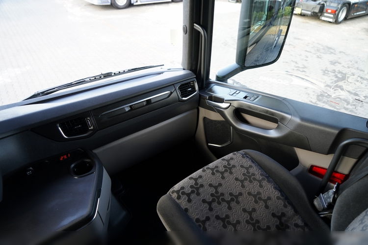 Scania S 500 / RETARDER / KLIMA POSTOJOWA / CAŁA NA PODUSZKACH / OPONY 100% zdjęcie 31