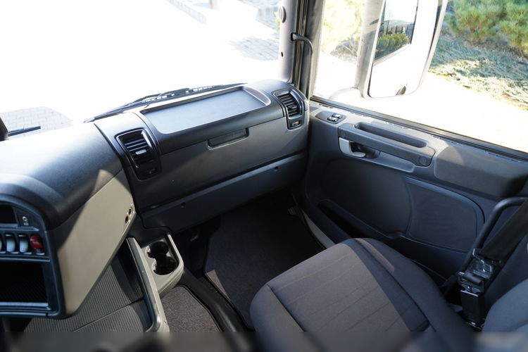 Scania R 450 / RETARDER / PEŁNY ADR /  CROWN  EDITION STREAMLINE  /  KLIMA POSTOJOWA / ALUFELGI  zdjęcie 32