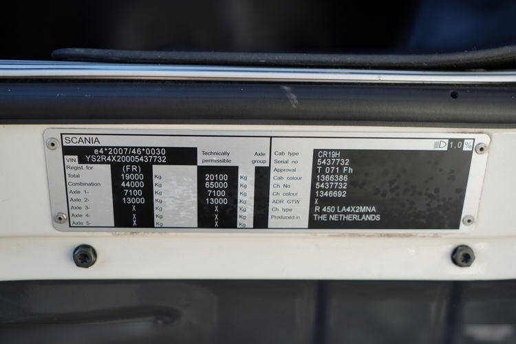 Scania R 450 / RETARDER / PEŁNY ADR /  CROWN  EDITION STREAMLINE  /  KLIMA POSTOJOWA / ALUFELGI  zdjęcie 38