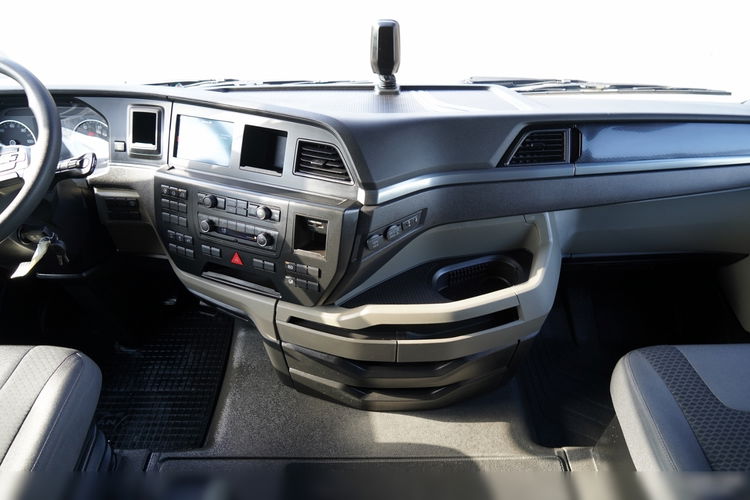 MAN TGX 18.480 / GM / RETARDER / KLIMA POSTOJOWA / NAVI zdjęcie 33