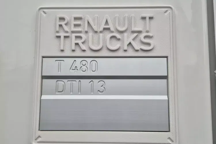 Renault T480 zdjęcie 20