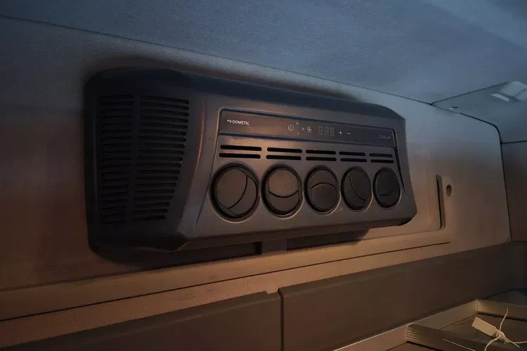 Renault T480 zdjęcie 28