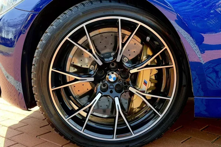 BMW m5 zdjęcie 10