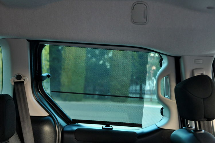 Peugeot Partner 1.6HDI(120KM) Lift Led Duża Navi Kamera Klimatronik Reling I Wł ASO zdjęcie 20