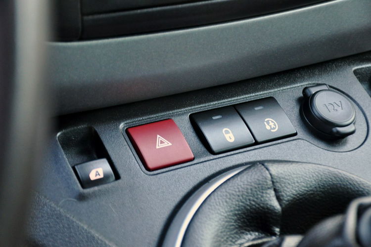 Peugeot Partner 1.6HDI(120KM) Lift Led Duża Navi Kamera Klimatronik Reling I Wł ASO zdjęcie 35