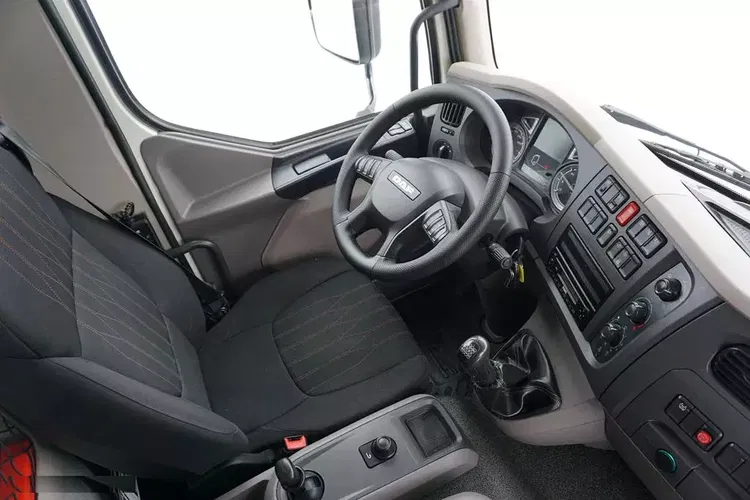 DAF / LF / 290 / E 6 / FIRANKA + WINDA / ŁAD. 9 970 KG / 19 PALET zdjęcie 13