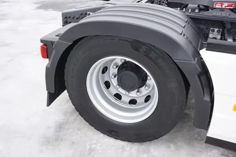 Volvo / FH / 460 / I – SAVE / XL / EURO 6 / ACC / I – COOL zdjęcie 19