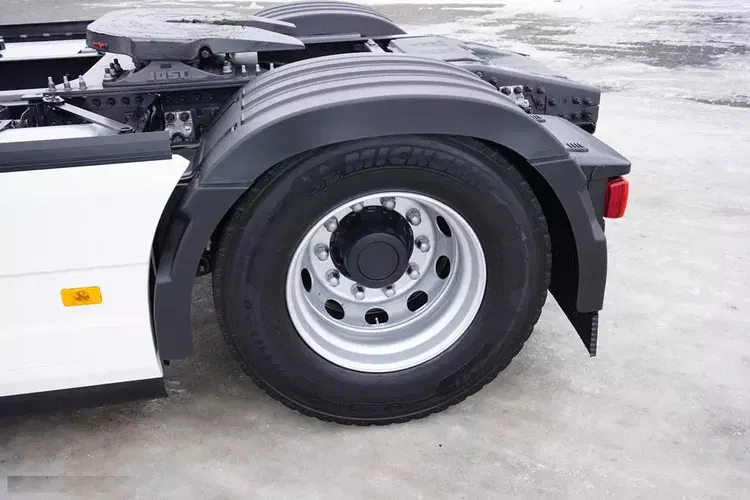 Volvo / FH / 460 / I – SAVE / XL / EURO 6 / ACC / I – COOL zdjęcie 30