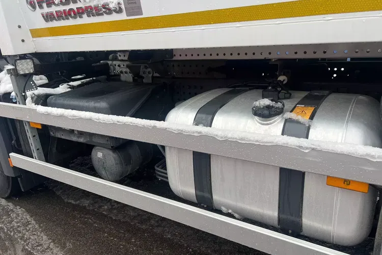 Mercedes AROCS 2536 eur6 FAUN VARIOPRSS520 zdjęcie 17