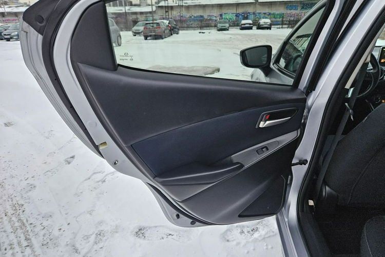Mazda 2 1,5 SKYACTIV nawigacja klimatyzacja zarejestrowana zdjęcie 11