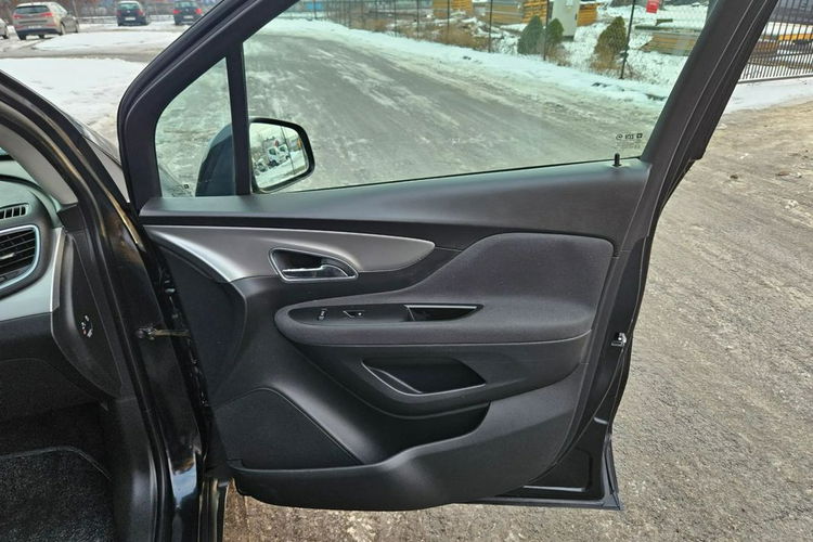 Opel Mokka 1,4 16V Turbo 4x4 159000 km śliczna zarejetrowana zdjęcie 17