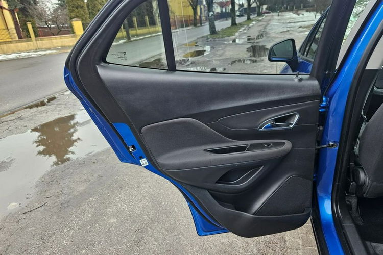 Opel Mokka 1,4 16V Turbo śliczna zarejetrowana zdjęcie 11