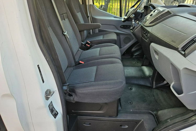 Ford Transit 2,0 Diesel klimatyzacja 157 000 km zadbany zarejestrowany zdjęcie 12