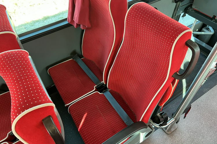 CARRIER A91164E3 , PODMIEJSKI , SZKOLNY AUTOBUS MAN CARRIER A91, szkolny 63 miejsc, Klima, Winda dla inwalidów zdjęcie 18