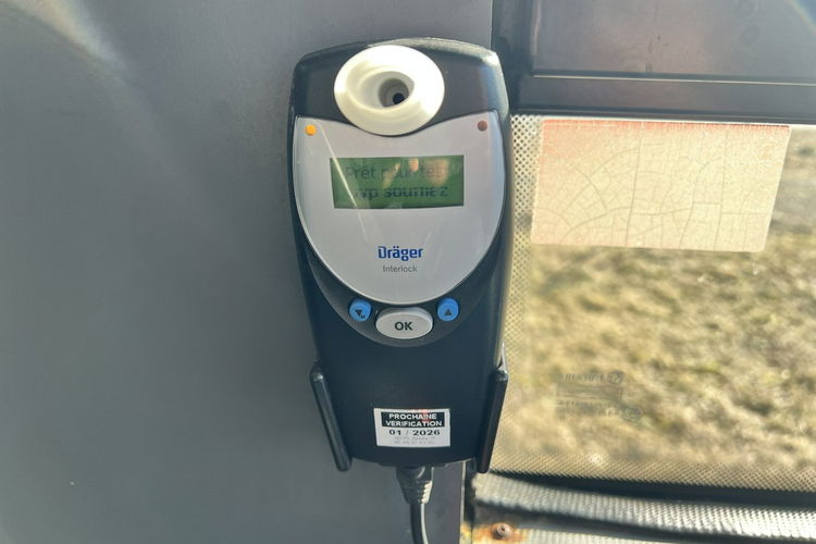 CARRIER A91164E3 , PODMIEJSKI , SZKOLNY AUTOBUS MAN CARRIER A91, szkolny 63 miejsc, Klima, Winda dla inwalidów zdjęcie 20