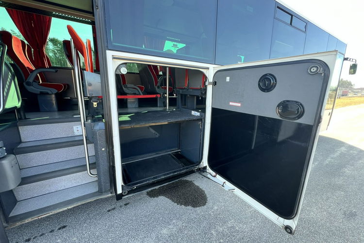 CARRIER A91164E3 , PODMIEJSKI , SZKOLNY AUTOBUS MAN CARRIER A91, szkolny 63 miejsc, Klima, Winda dla inwalidów zdjęcie 22