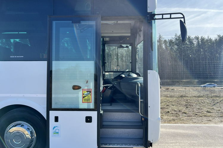 CARRIER A91164E3 , PODMIEJSKI , SZKOLNY AUTOBUS MAN CARRIER A91, szkolny 63 miejsc, Klima, Winda dla inwalidów zdjęcie 30