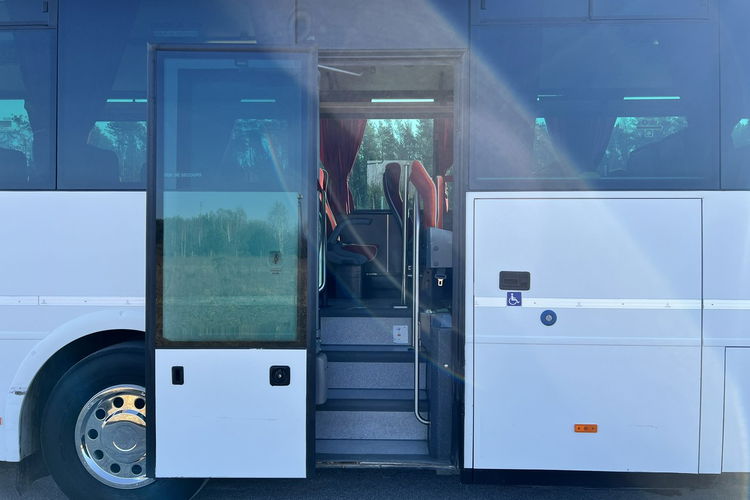 CARRIER A91164E3 , PODMIEJSKI , SZKOLNY AUTOBUS MAN CARRIER A91, szkolny 63 miejsc, Klima, Winda dla inwalidów zdjęcie 31