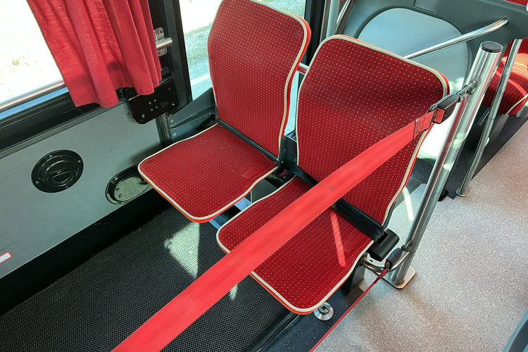 CARRIER A91164E3 , PODMIEJSKI , SZKOLNY AUTOBUS MAN CARRIER A91, szkolny 63 miejsc, Klima, Winda dla inwalidów zdjęcie 36