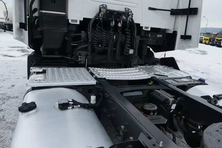 Renault T480 13L / EURO 6 / STANDARD / IDEALNY STAN / LIFT / zdjęcie 16