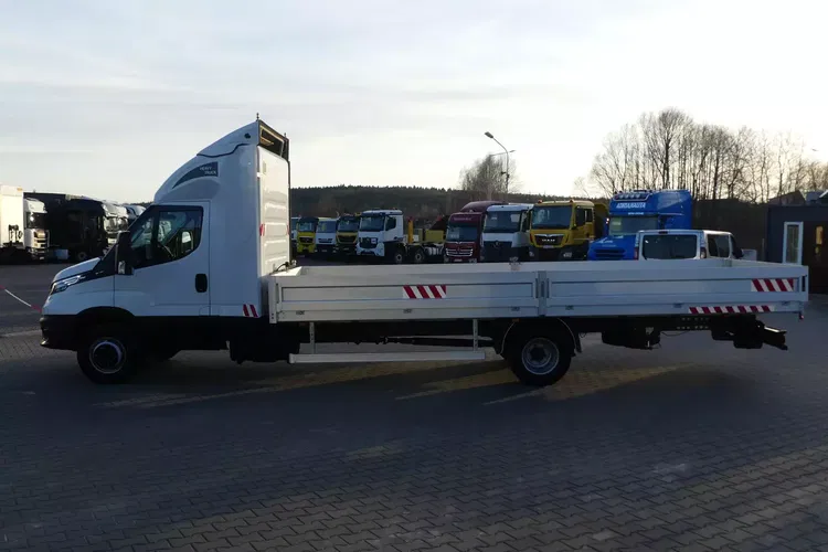 Iveco DAILY 70C18 / SKRZYNIA / FABRYCZNIE NOWE / NA PODUSZKACH / zdjęcie 3