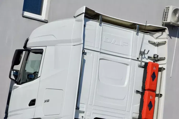 DAF XG 480 / ZF INTARDER / KLIMA POST. / OBROTOWY FOTEL / BOGATA WERSJA zdjęcie 16