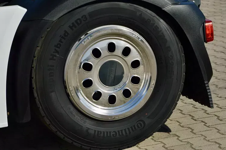 DAF XG 480 / ZF INTARDER / KLIMA POST. / OBROTOWY FOTEL / BOGATA WERSJA zdjęcie 24