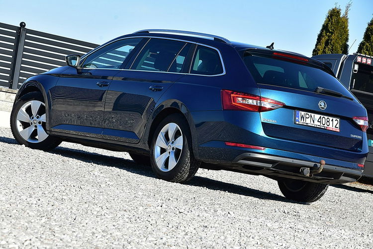 Skoda Superb 1.6Tdi 120Km Led Navi Xenon Gwarancja zdjęcie 17