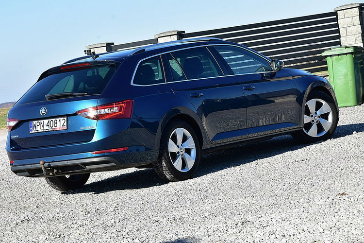 Skoda Superb 1.6Tdi 120Km Led Navi Xenon Gwarancja zdjęcie 19
