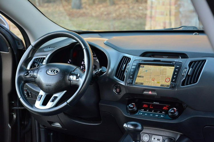 Kia Sportage 2.0MPI+Gaz Skóry Xenon Ledy Duża Navi Kamera Keyless go Alu 18 zdjęcie 24