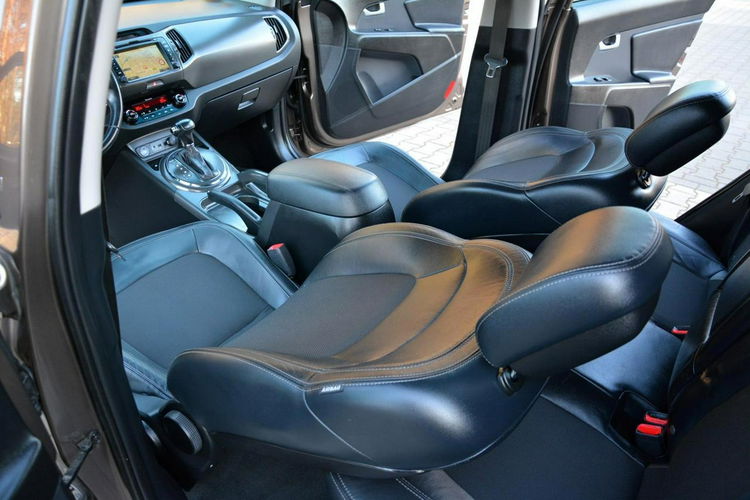 Kia Sportage 2.0MPI+Gaz Skóry Xenon Ledy Duża Navi Kamera Keyless go Alu 18 zdjęcie 25