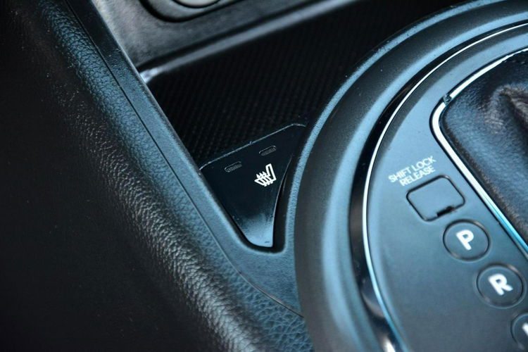 Kia Sportage 2.0MPI+Gaz Skóry Xenon Ledy Duża Navi Kamera Keyless go Alu 18 zdjęcie 33