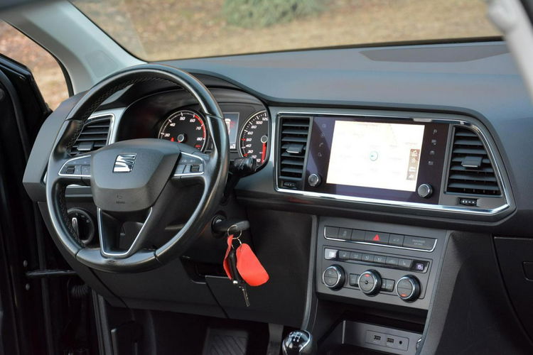 Seat Ateca Led Duża Navi El. Klapa bagażnika Front Assist Parktronic Alu17 zdjęcie 24