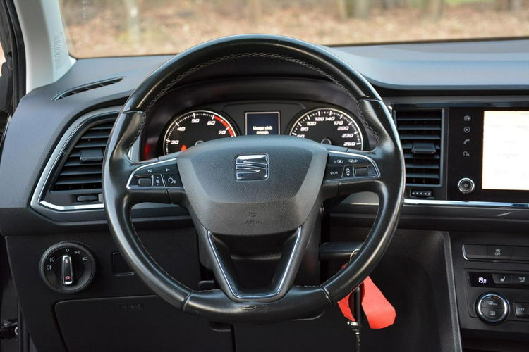 Seat Ateca Led Duża Navi El. Klapa bagażnika Front Assist Parktronic Alu17 zdjęcie 26