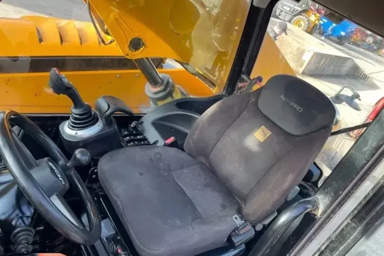 Inna JCB 536-70 Agri Pro zdjęcie 5