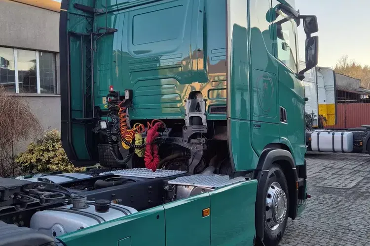 Scania S450 zdjęcie 14