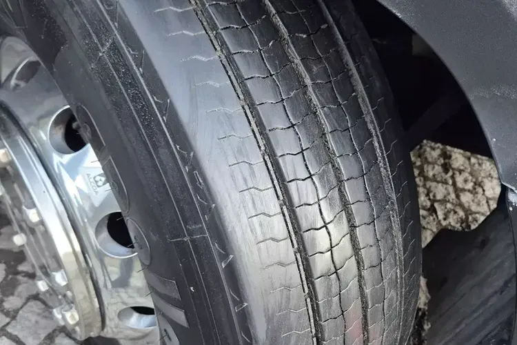 Scania S450 zdjęcie 18